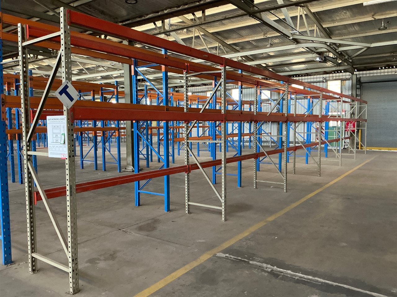 Pallet Racking, - Brownbuit -6 Bays - Overall Length 16 M Approx- 2650 mm  High -