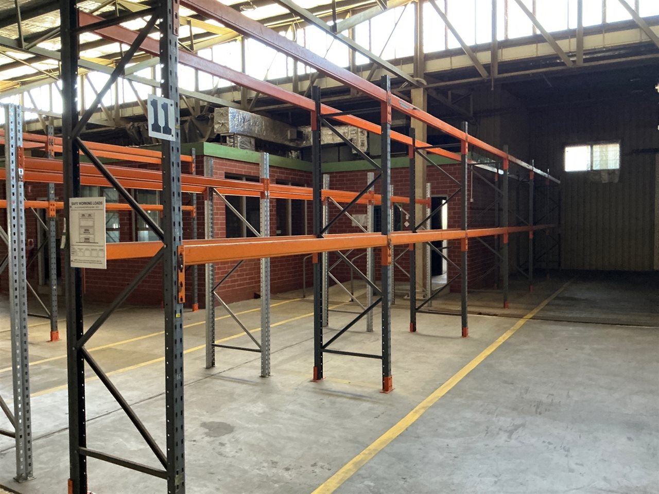 Pallet Racking, Dexion-6  Bays - Overall Length 17 .2 Approx  3 Metre H
