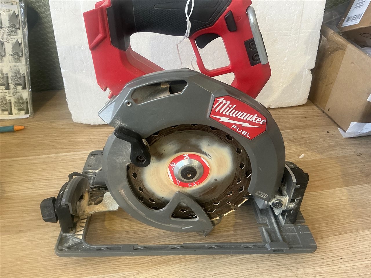 Milwaukee Cordless 18 V Circular Saw 184 mm - No Battery