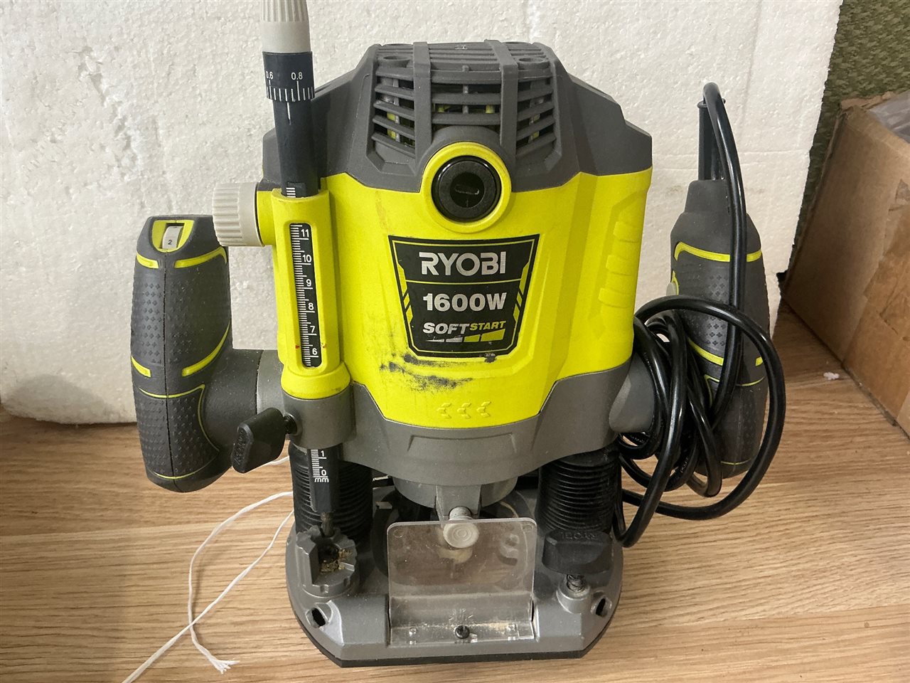 Ryobi  Electric Router-1600 W