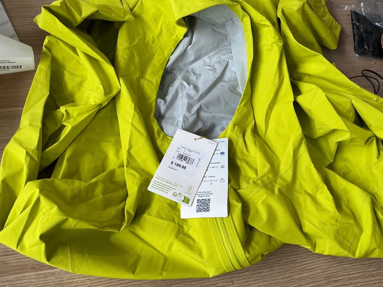 Kathmandu Rain  Jacket- Size S Bright Moss