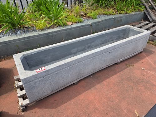 4 Panel Base 2000 x 450, Makes Good Planter