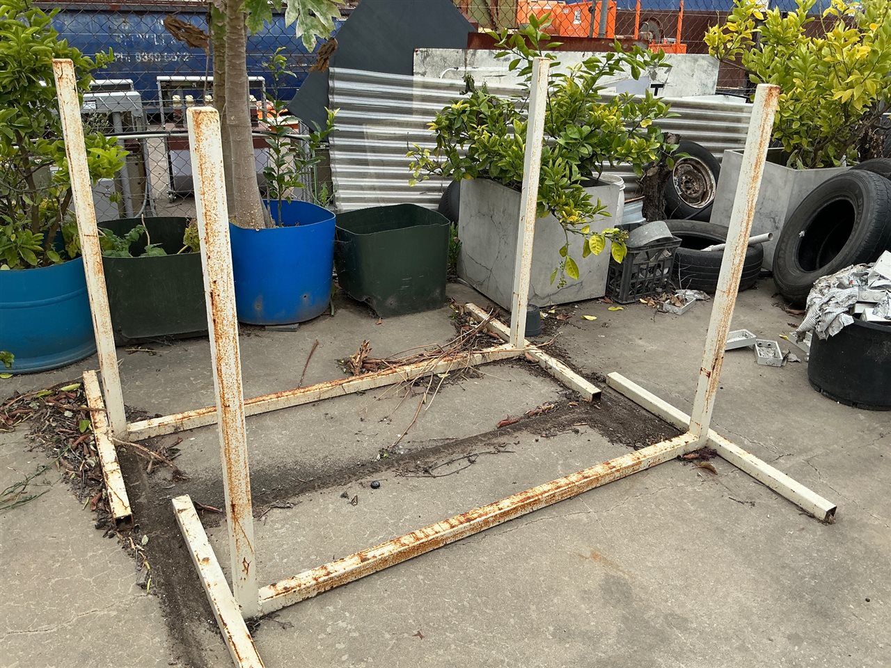 Quantity of 2 Steel Stands   ( Colllecr From Wingfield)