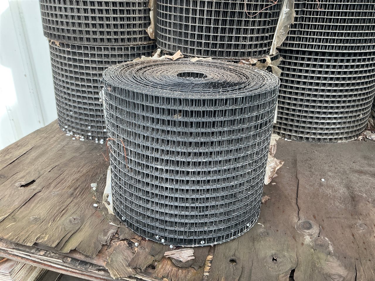 Mesh Bird Wire Roll - Powder Coated - 200 mm wide x 30 metre - (Suits Bird Solar Panel Skirts, Gutter Mesh etc. -Sold Per Roll (Collect From Wingfield)