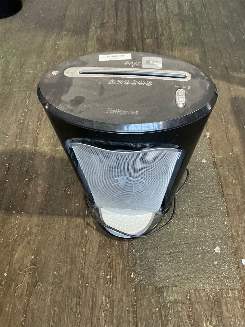 Fellows Shredder – working