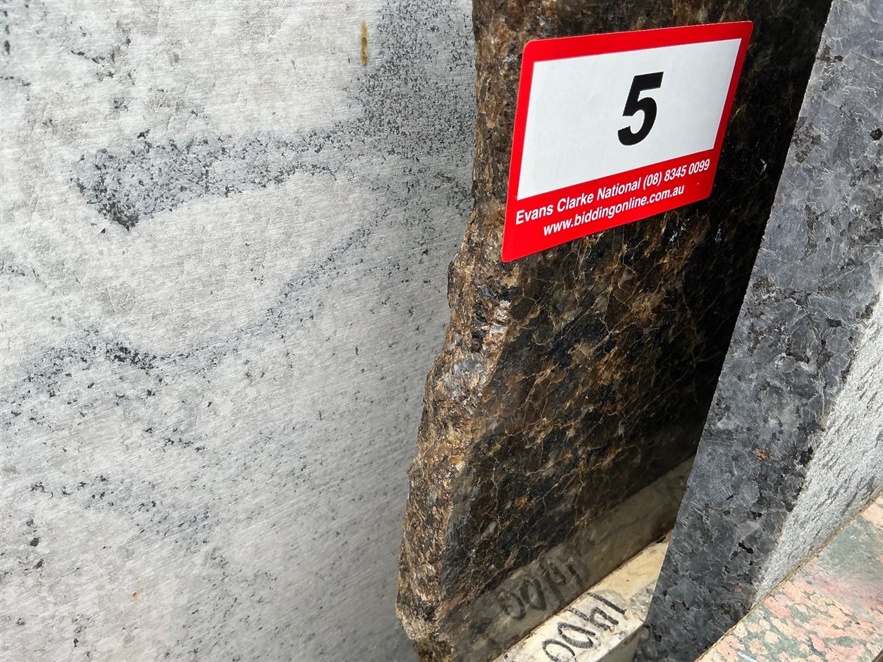 Granite Slab, Olive, 1050 x 750 x 20mm approx.