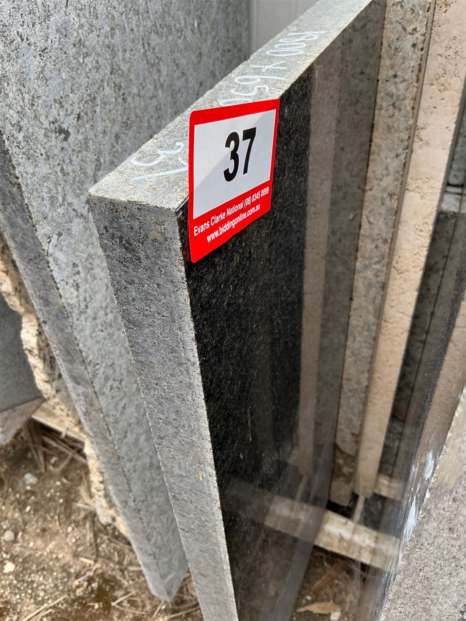 Granite Slab, Dark Green, 1800 x 650 x 30mm approx.