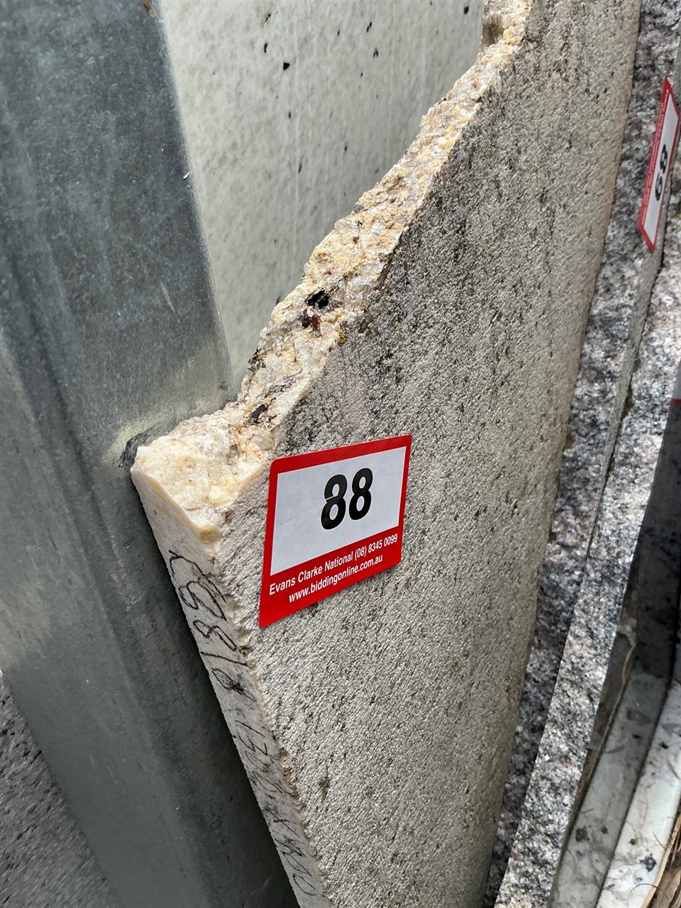 Granite Slab, Cream, 1300 x 900 x 20mm approx.