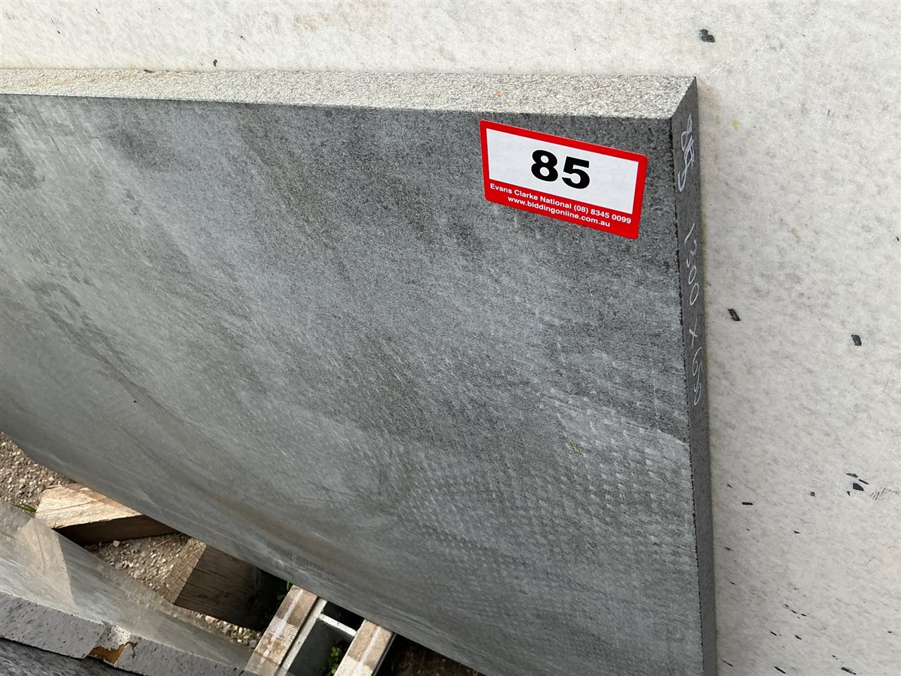 Granite Slab, Black, 1300 x 650 x 30mm approx.