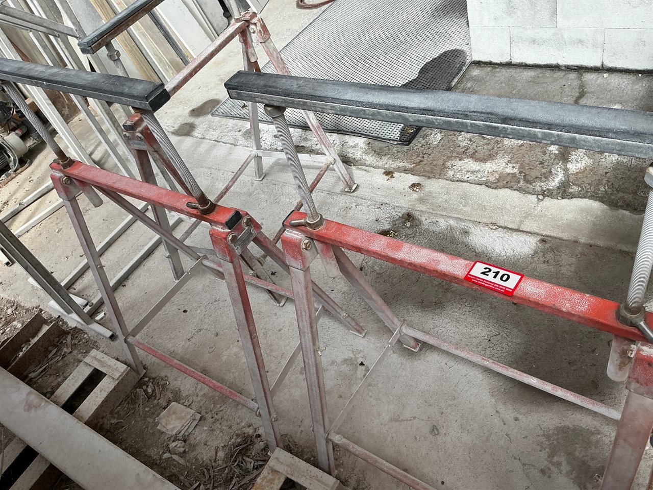 Abaco Fabrication Stand- Quantity of 3 @ 600 mm Wide