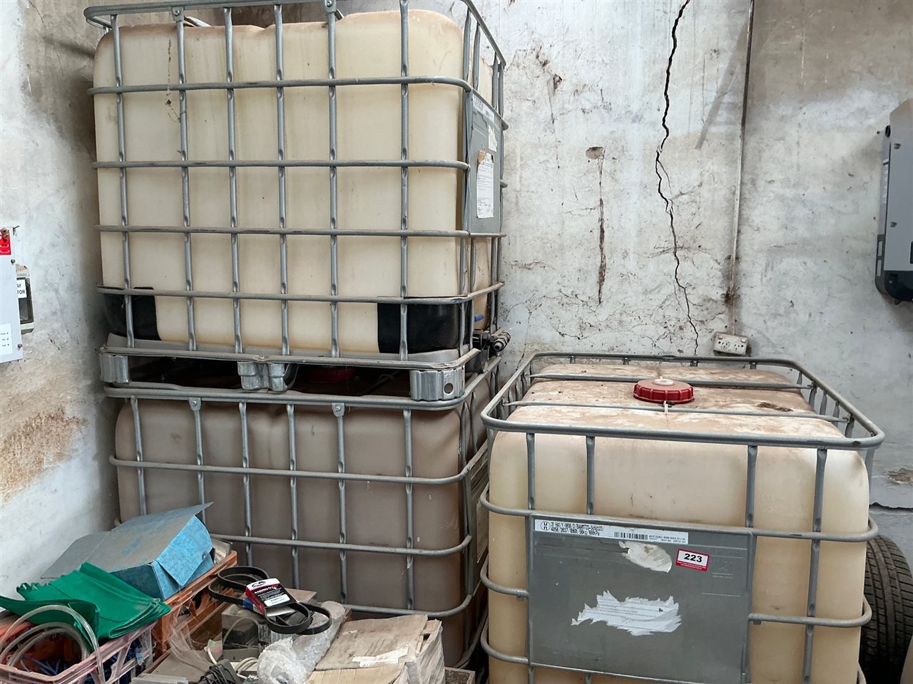 Quantity of 3 - IBC -1000 Litre Containers