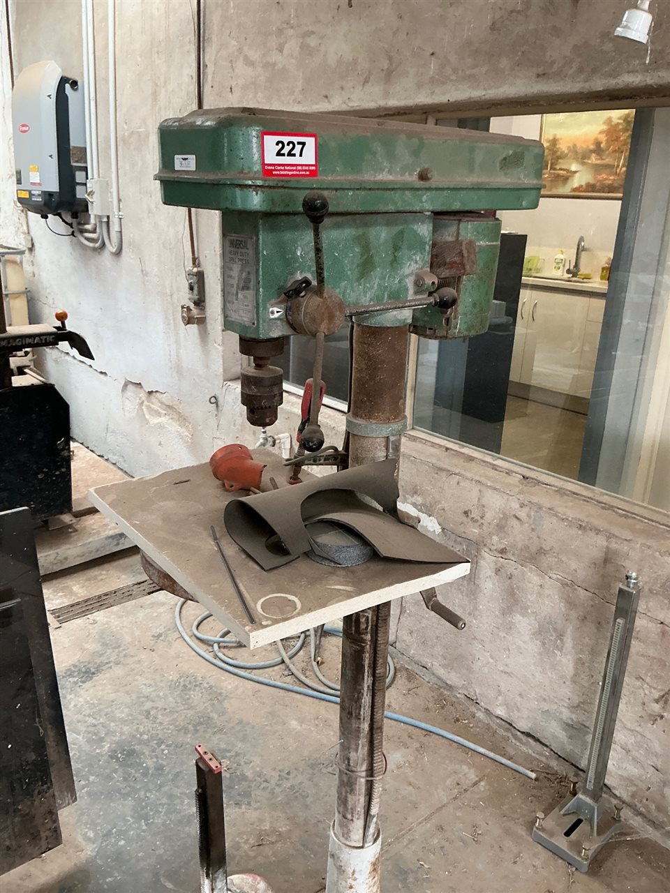 Pedestal Drill Press - Universal - 12 Speed -240 Volt
