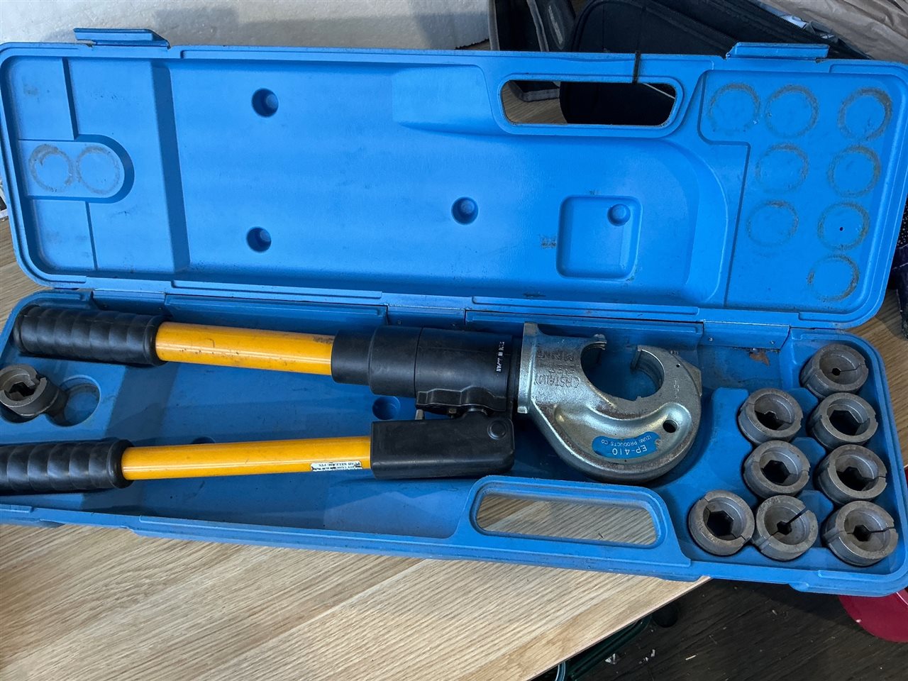 Hydraulic Crimping Tool Set - Izumi EP-410 12 Ton