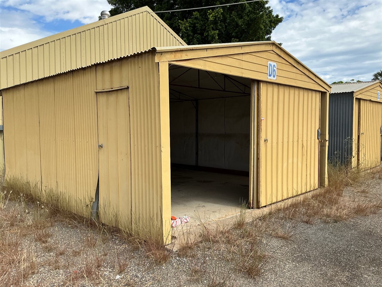 Shed -6.2 M x 5.3 Metre Wide x 2.8 Metre High to Centre to Appex