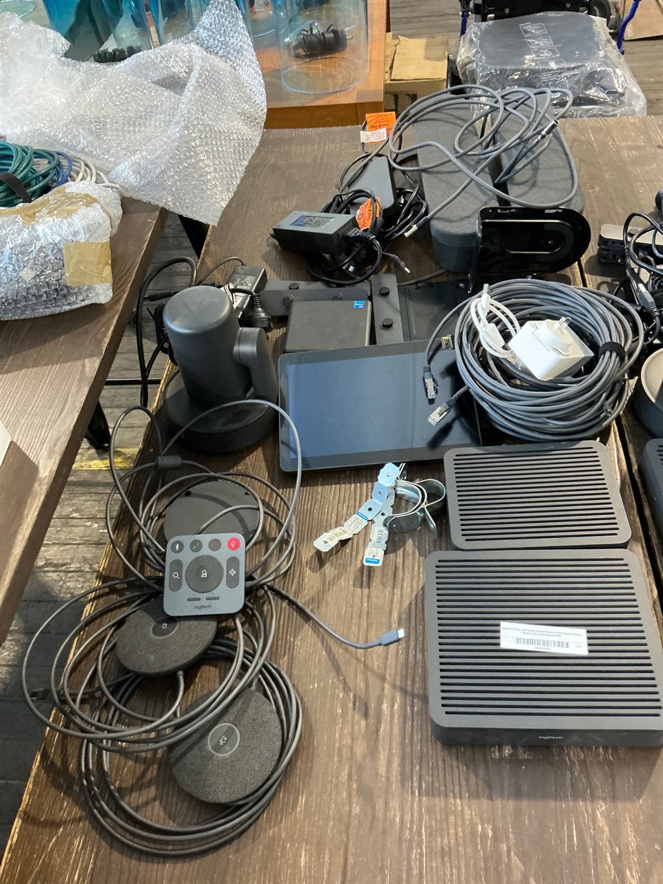 Logitech Rally - Microsoft Teams Rooms Video Conferencing System (Complete Boxed Kit)