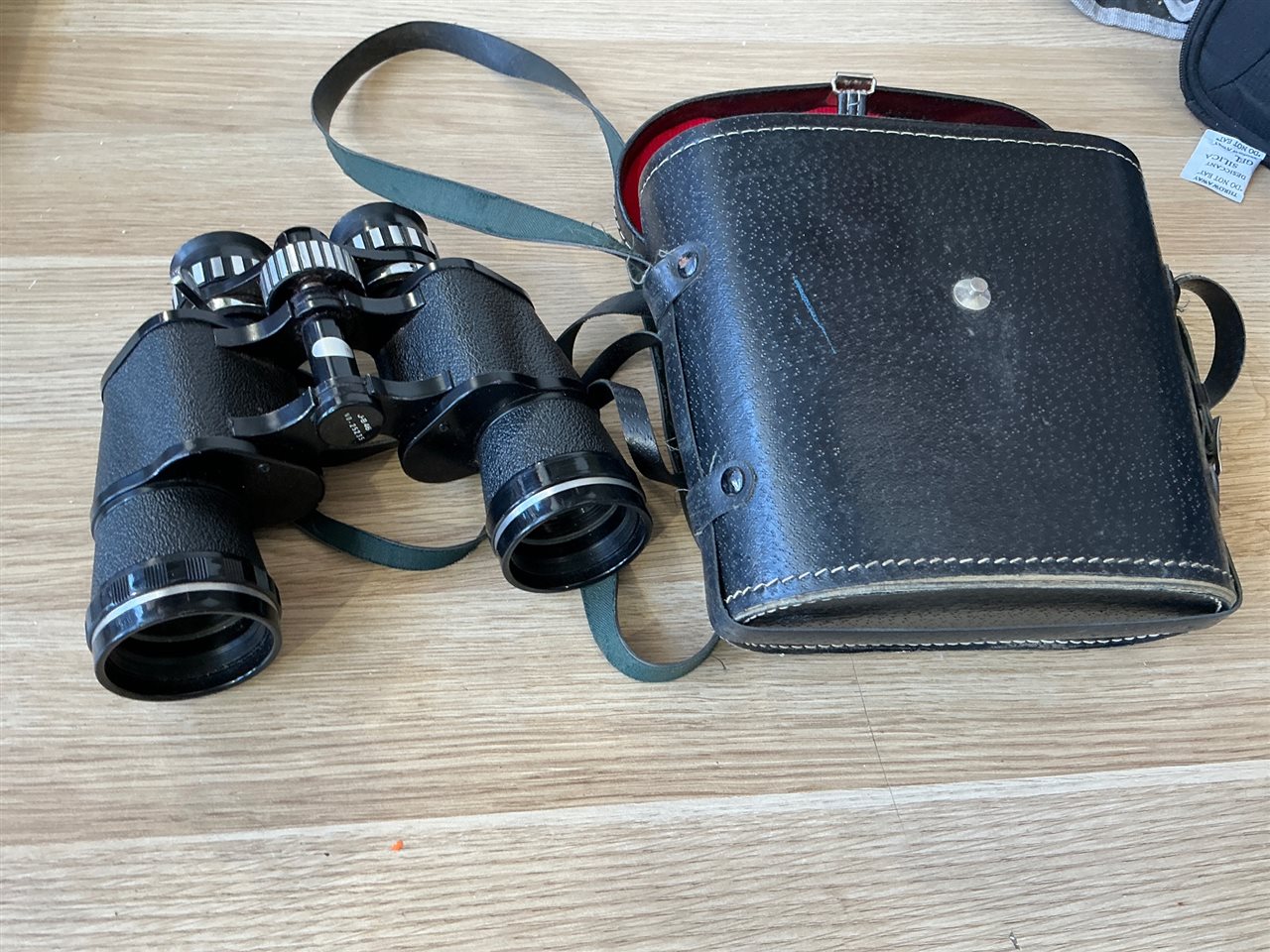 Pair 7x40 Binoculars