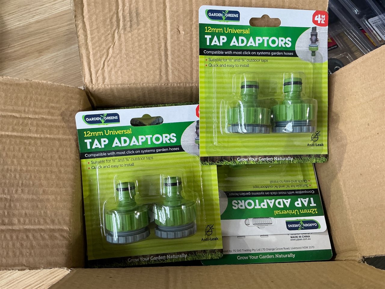 Tap Adaptors - Quantity of 12