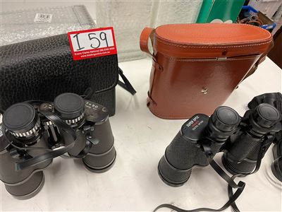 Binoculars In A Case, Gerber Anti Glare 7 X 50, Tan Cased Binoculars 7 X50 Super Optic, And Tasco Opera Glasses 10 X 25 And Viscount 8 X 21 Opera Glasses Thumbnail