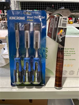 Kincrome 3 PCE.Wood Chisel Set and Leather Grip,Hammer Thumbnail