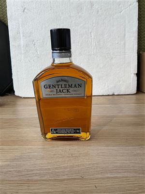 Jack Daniel’S Gentleman Jack Whiskey 700mL Thumbnail