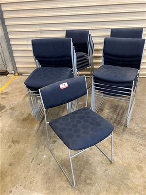 22 x Blue Fabric & Plastic Chairs - Collection From Kadina Thumbnail