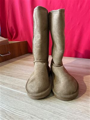 UGG Boots - Aust Size 4 USA Mens 5 USA Ladies 6, Long Pullons,Sand Colour, Sold Per Each Thumbnail