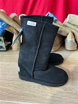 UGG Boots - Aust Size 4 USA Mens 5 USA Ladies 6, Long Pullons,Sand Colour, Sold Per Each Thumbnail