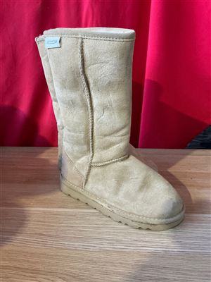 UGG Boots - Aust Size 4 USA Mens 5 USA Ladies 6, Long Pullons,Sand Colour, Sold Per Each Thumbnail