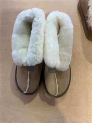 Slippers, Leather Upper, Synthetic Sole ,Sand, Size 5 Thumbnail