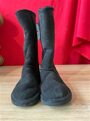 UGG Boots - Aust Size 4 USA Mens 5 USA Ladies 6, Long Pullons, Black Colour, Sold Per Each Thumbnail