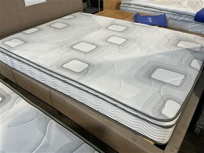 Mattress Ex Display, 1900 x 1400 x 200 Thumbnail