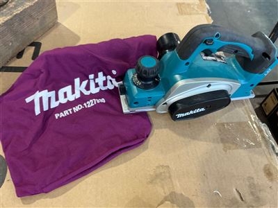 Makita Cordless 18 V Timber Planer 82 mm - No Battery Thumbnail