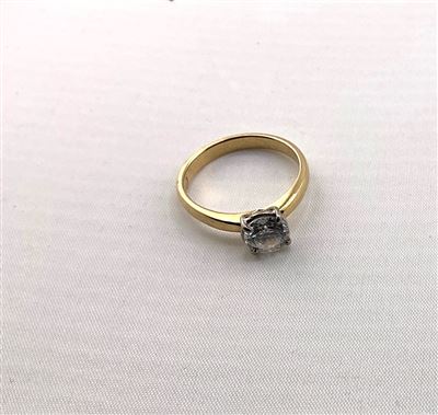 Solitaire Ring Thumbnail