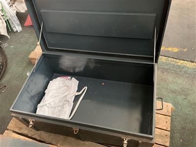 Steel Trunk Thumbnail