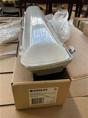 LED Batten Light - Pierlite -20 Watt - 4000 K - with Dimmer Sensor - 650 mm Thumbnail