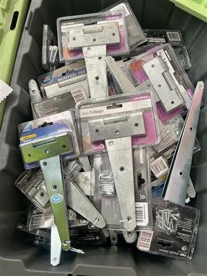 Galv. Gate T Hinges - Approx Quantity  of 42 Thumbnail