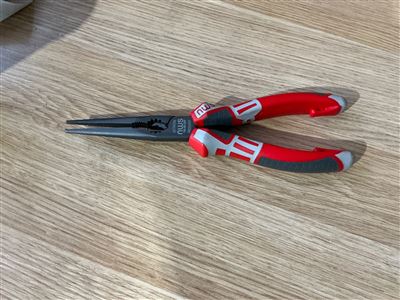Long Nose Pliers Thumbnail