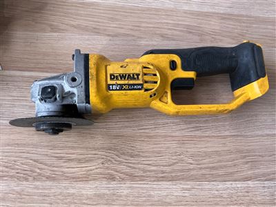 DEWALT Cordless 18 V - 125 mm Angle Grinder - No Battery Thumbnail