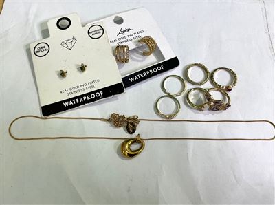 Assorted Costume Jewellery - 2 Pairs Earrings, Necklace with Oval Pendant, 6 Rings Thumbnail