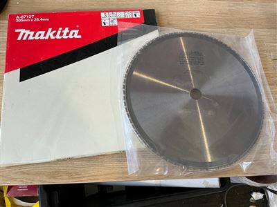 MAKITA Circular Saw Blades - Carbide Tip - 305  mm x 25.4 mm Bore For Thin Steel Thumbnail