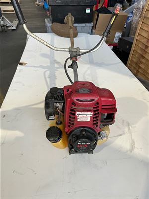 Honda 4 Stroke Line Trimmer -GX35 - Not Tested Sold As Is- Thumbnail