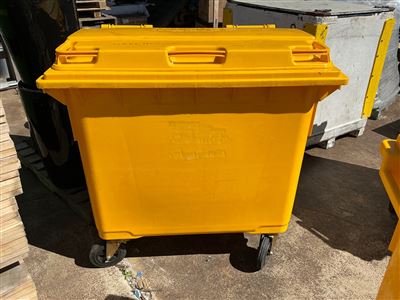 Mastec Mobile Lidded Bin - 600 Litre -Bin Size 1200 x600 x 900 mm H- Yellow Lid Thumbnail