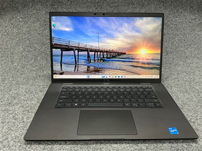 Dell Latitude 7520 - Intel Core i5-1145G7, 16 GB RAM, 256GB NVMe SSD with Adapter Thumbnail