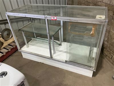 Display Case 1610mm W x 600mm D x 1000mm H (Located at Wingfield) Thumbnail