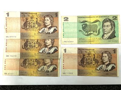 Australian Notes - 4 x $1 & 1 x $2 Thumbnail