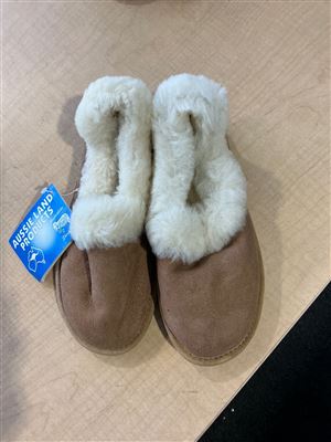 Slippers Size 5, Leather Upper, Synthetic Sole, Chestnut Thumbnail