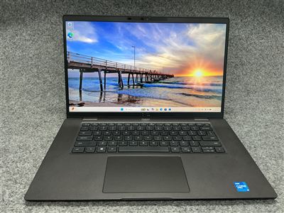 Dell Latitude 7520 - Intel Core i5-1145G7, 16 GB RAM, 256GB NVMe SSD with Adapter Thumbnail