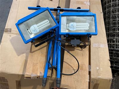 Pair Worklights -240 Volt - Tripod Stand Thumbnail
