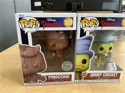 Funko Pop! Disney Pinocchio #1029 Woodgrain SE and Jiminy Cricket #1026 Thumbnail