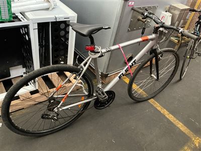 Mountain / Road Bike -  Flight Metro -21 Speed - 53 cm Frame Approx Thumbnail